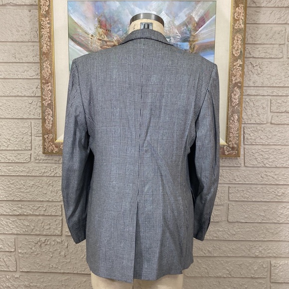 Jos. A BANKS Glens Plaid Mens Suit - Picture 2 of 12